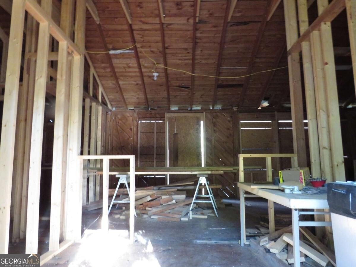 79 Mill St Cave Spring - Photo 22