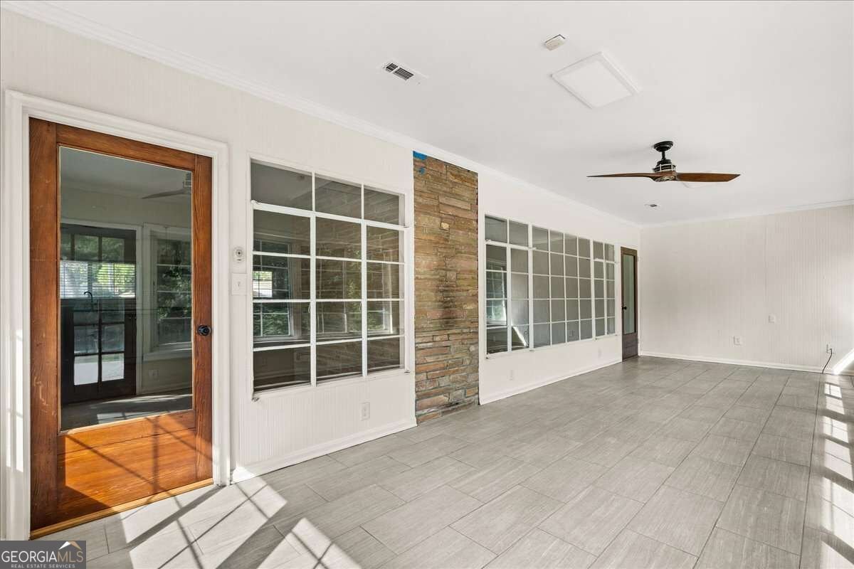 2410 Rugby Avenue College Park - Photo 11