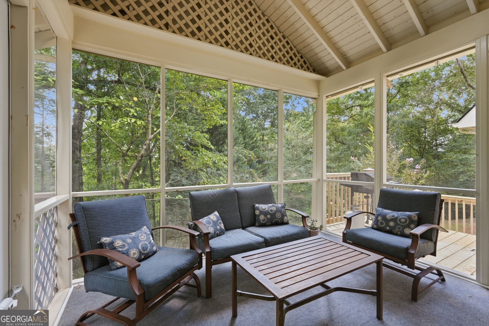 907 Rainbow Circle Cleveland - Photo 32