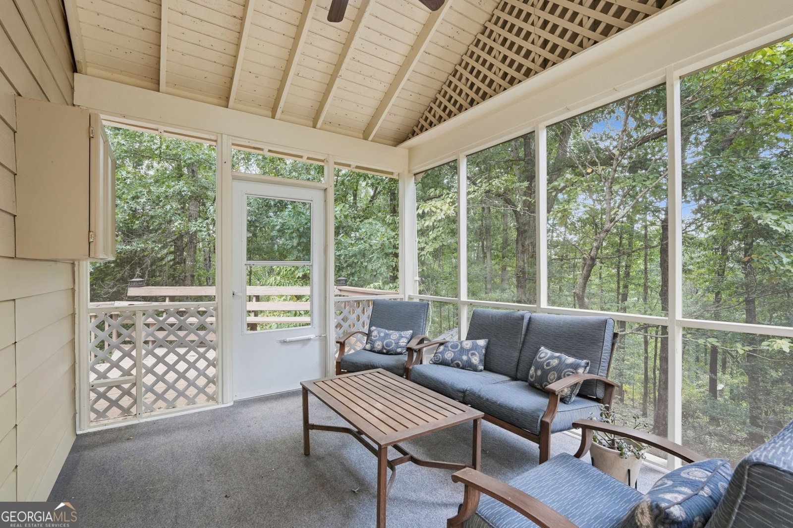 907 Rainbow Circle Cleveland - Photo 33