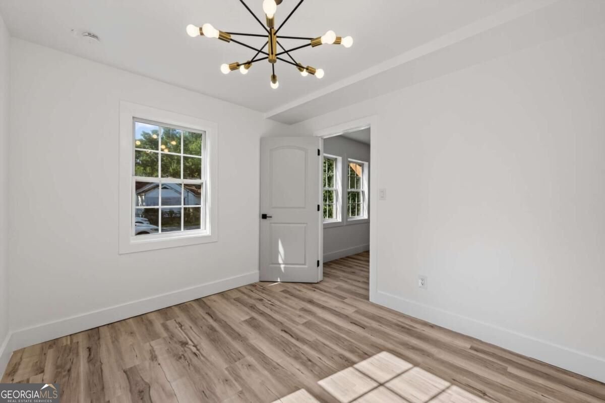 1046 Cheaves Street Forest Park - Photo 10