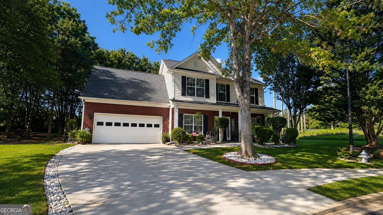 307 Carlton Chase Court Dacula - main photo