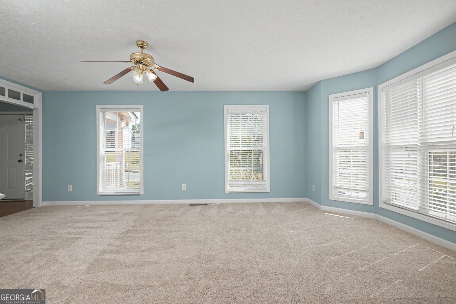 339 Meadow Farm Lane Lawrenceville - Photo 9