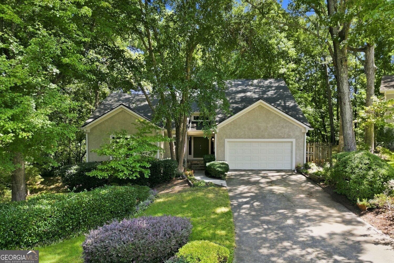 2267 Belle Vista Court Marietta - main photo
