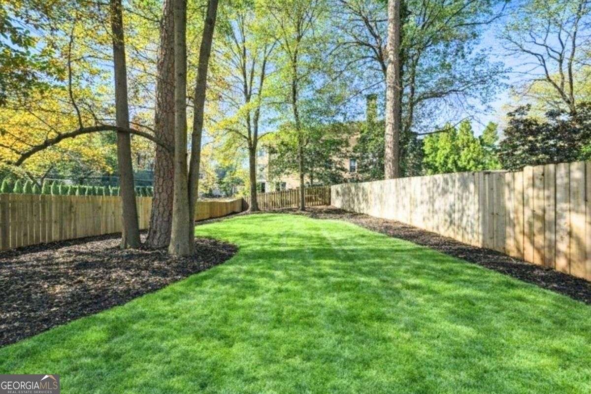 1385 Sylvan Circle Brookhaven - Photo 19