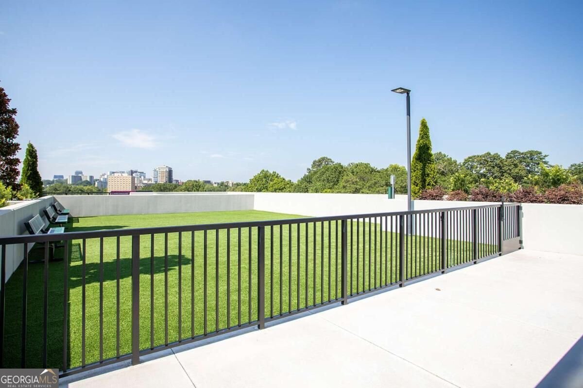 2425 Peachtree Road Atlanta - Photo 34