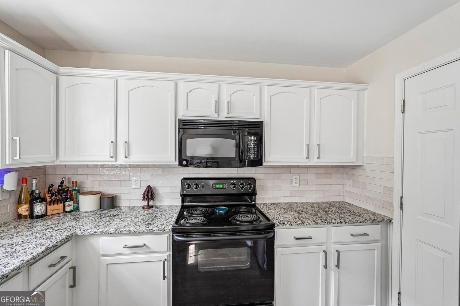 546 Fox Creek Crossing Woodstock - Photo 18