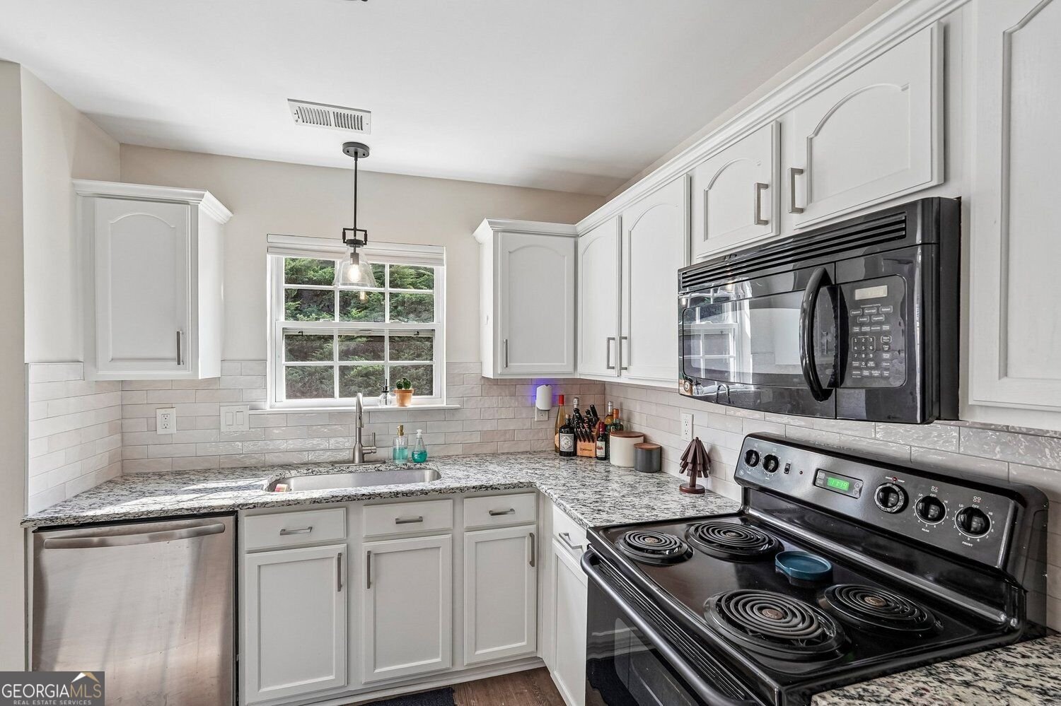 546 Fox Creek Crossing Woodstock - Photo 19