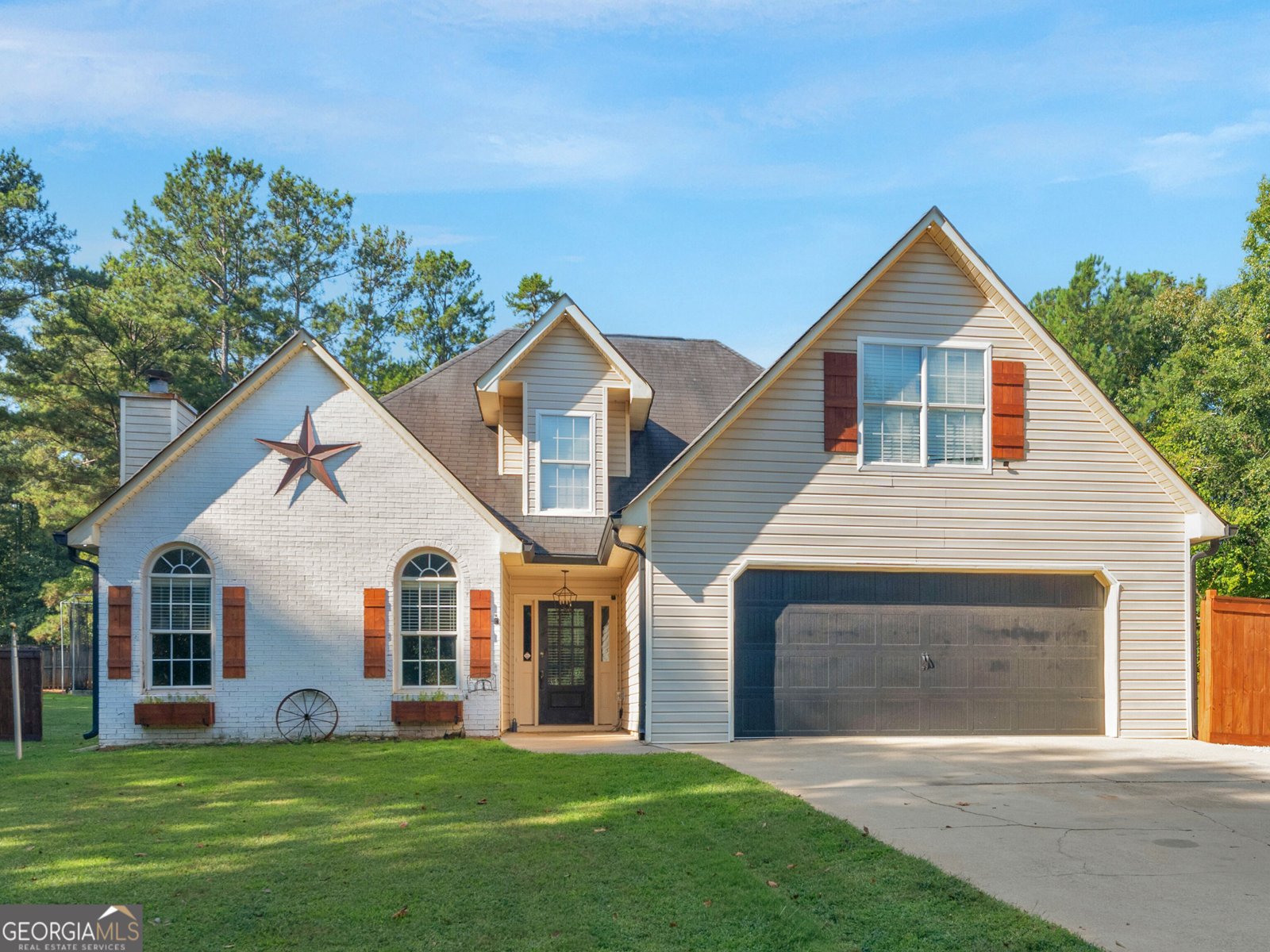 409 Coosa Court McDonough - main photo