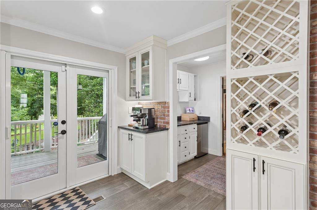 3825 Creekview Drive Marietta - Photo 13
