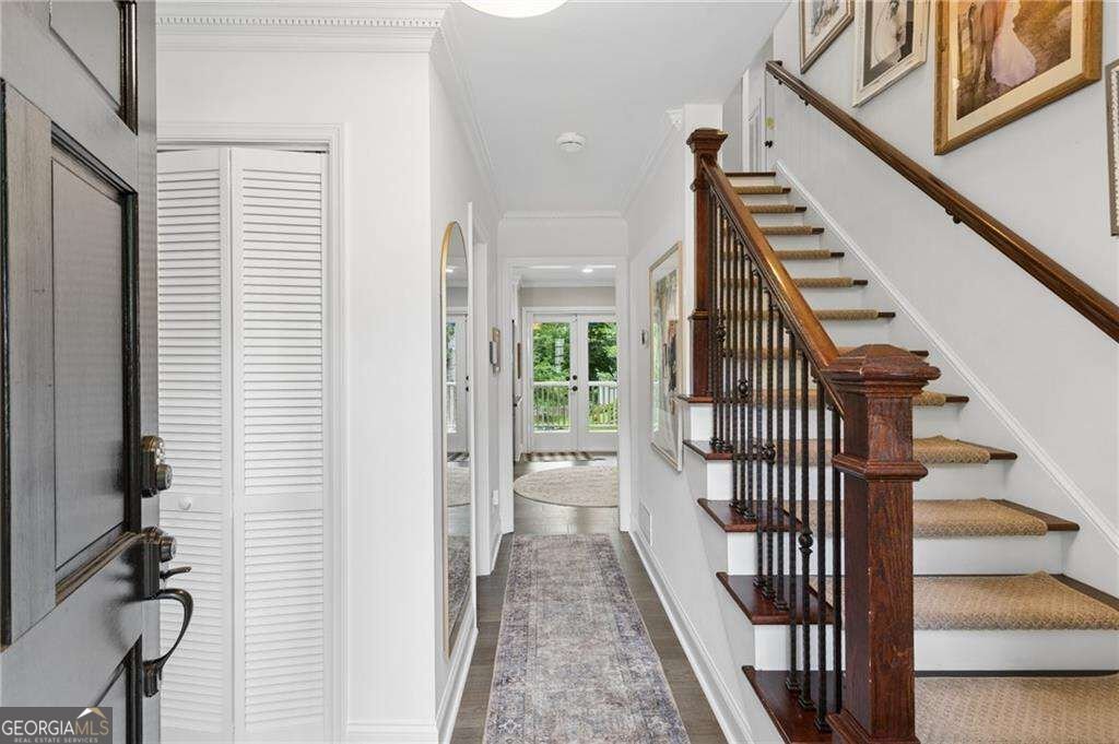 3825 Creekview Drive Marietta - Photo 7