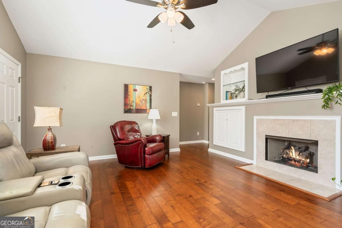 606 Somerton Place Cumming - Photo 11