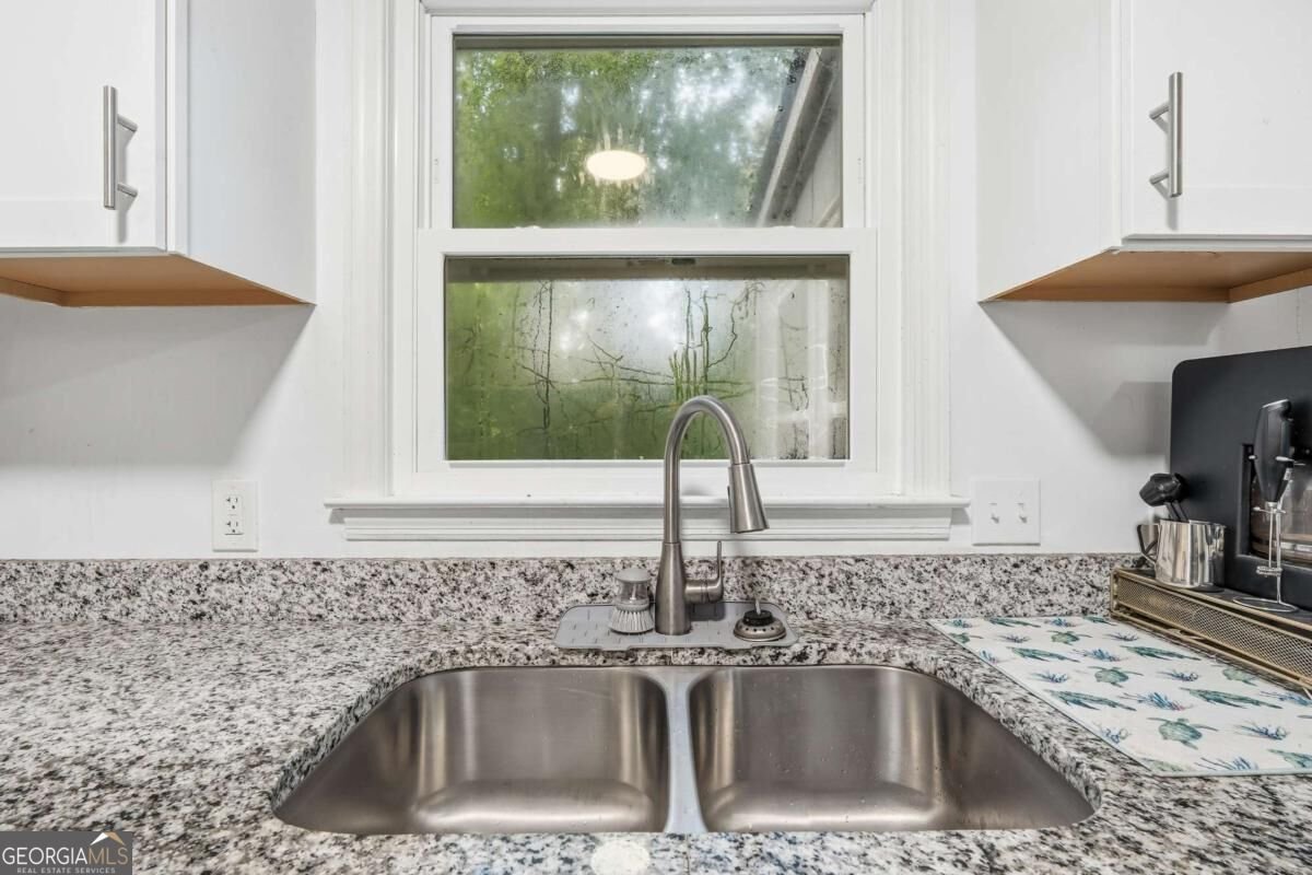 641 Friar Tuck Lane Macon - Photo 21