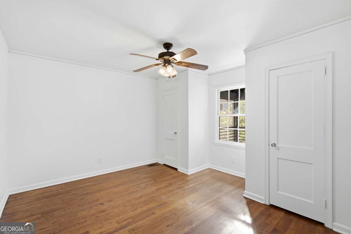 978 Winburn Drive East Point - Photo 27