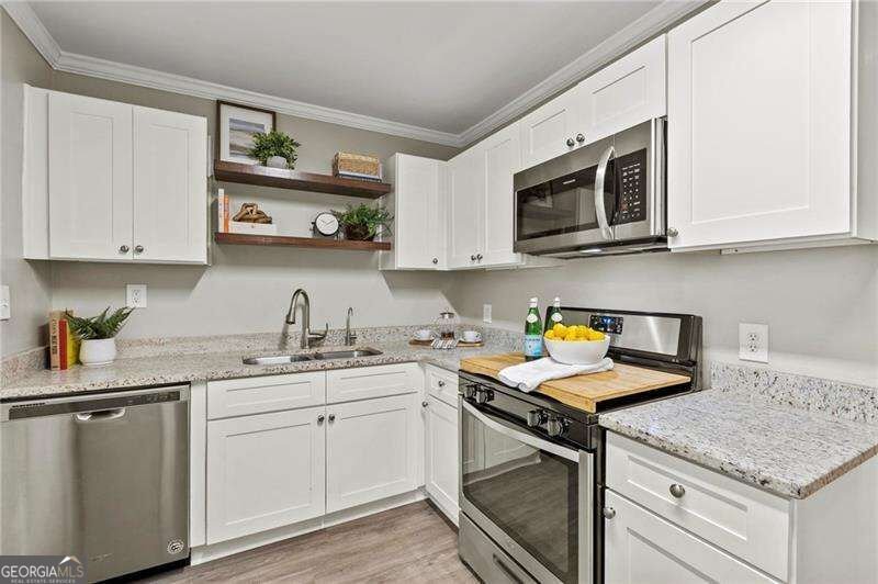 1808 Flintwood Drive Atlanta - Photo 11