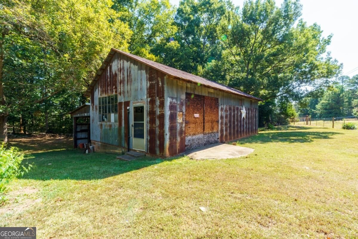 2045 Ila Road Commerce - Photo 18