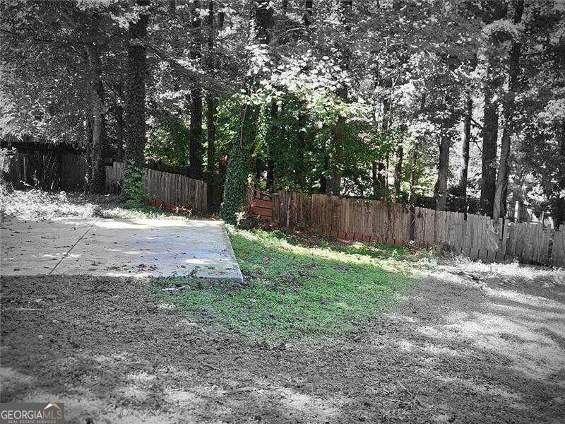 3150 Oak Leaf Court Marietta - Photo 6