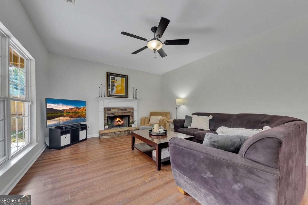 419 Highlands Loop Woodstock - Photo 14