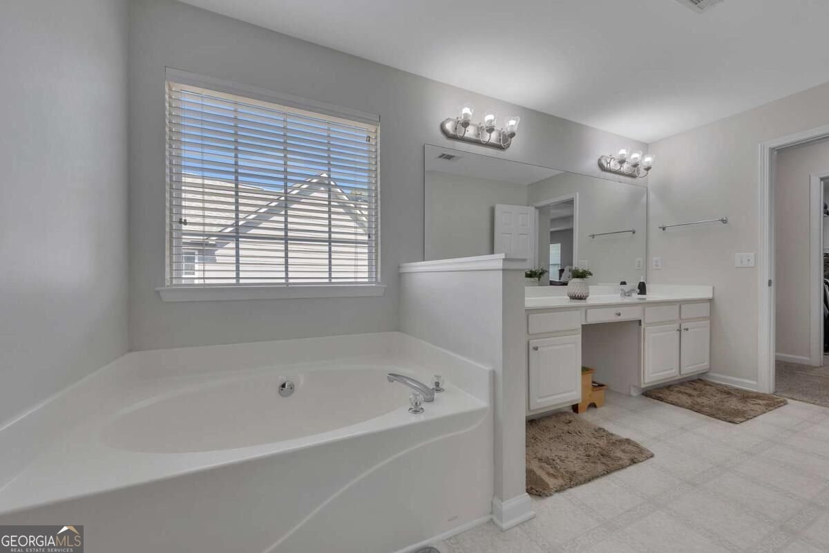 419 Highlands Loop Woodstock - Photo 20