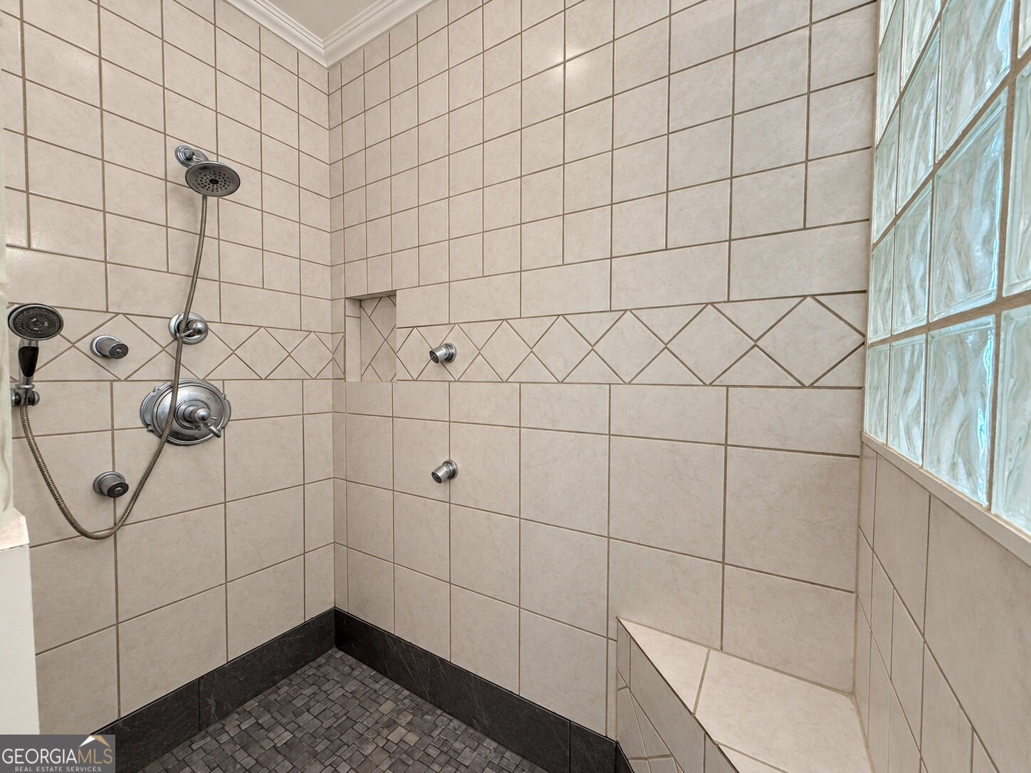 669 Shorewood Circle Toccoa - Photo 15