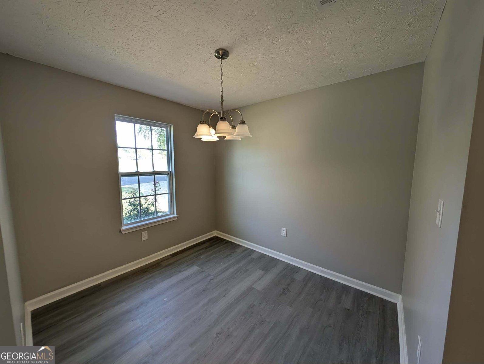 126 Crystal Brook Griffin - Photo 6
