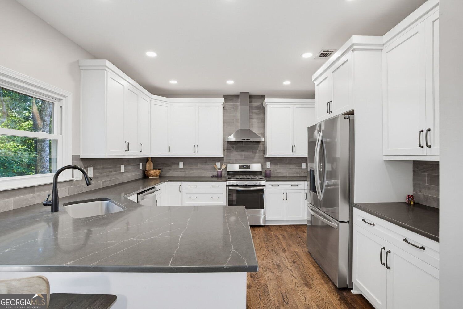 4535 Village Springs Run Atlanta - Photo 6