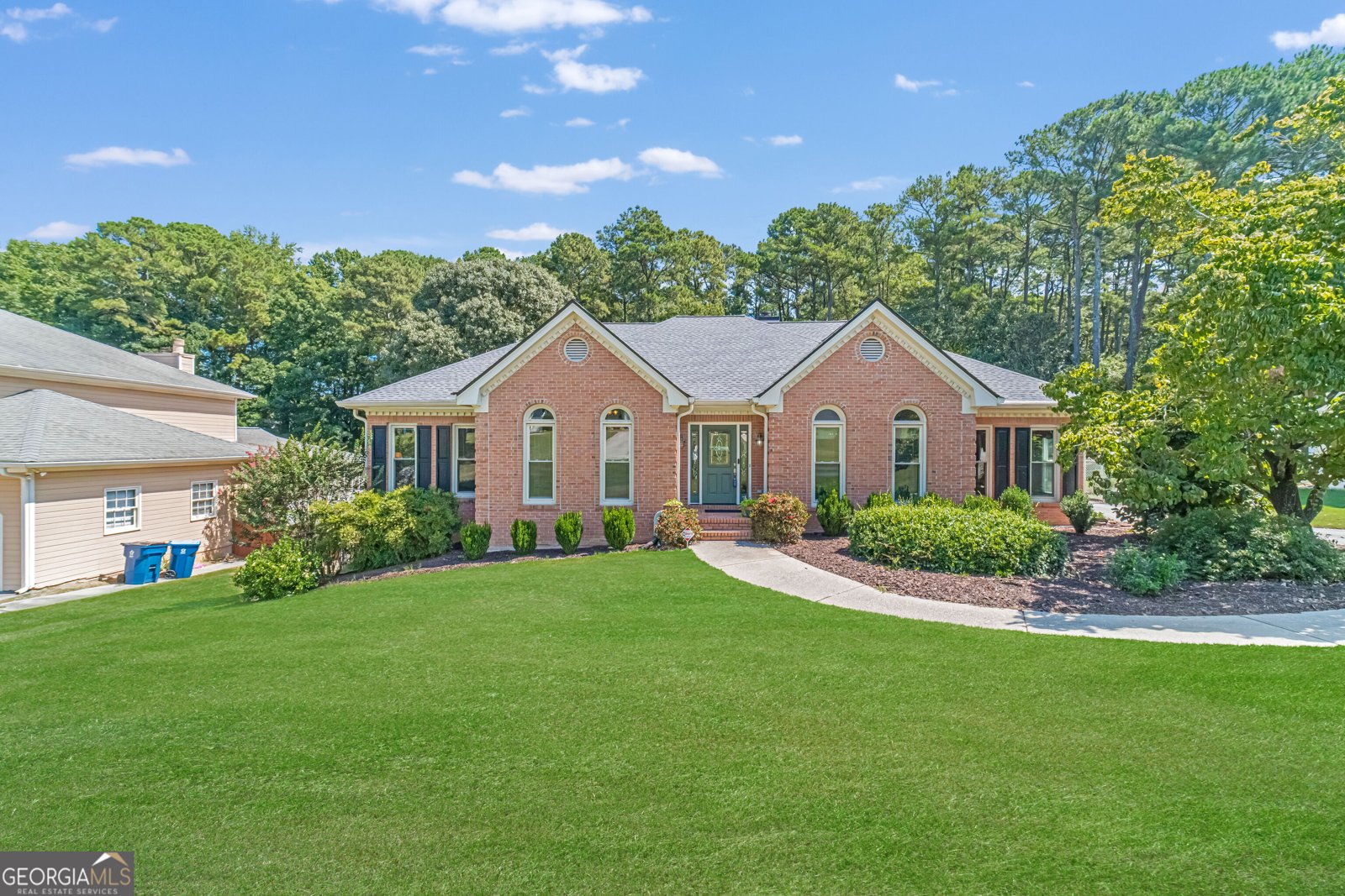 2078 Lakewood Circle Grayson - main photo