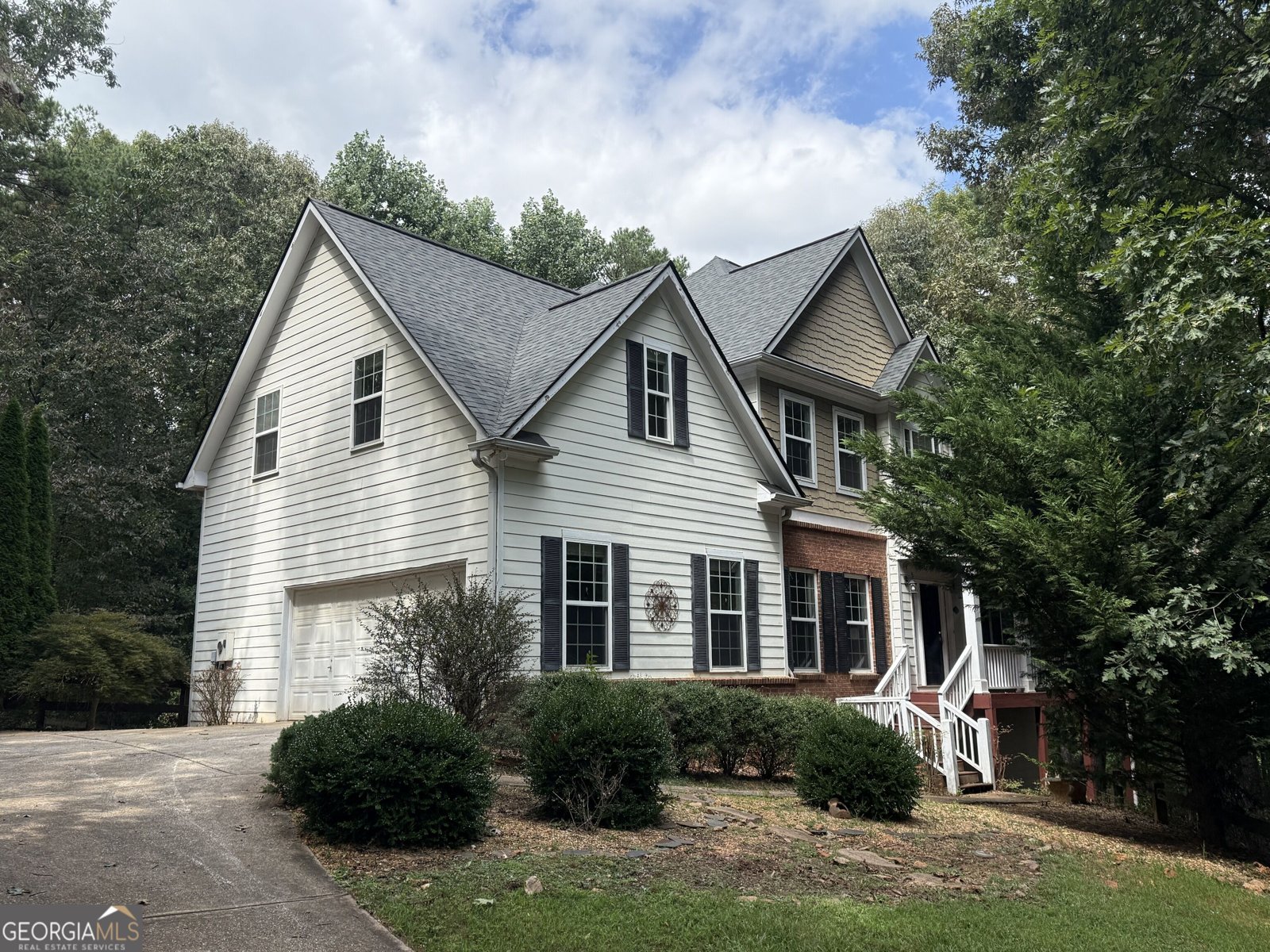 592 Crooked Creek Drive Dahlonega - main photo
