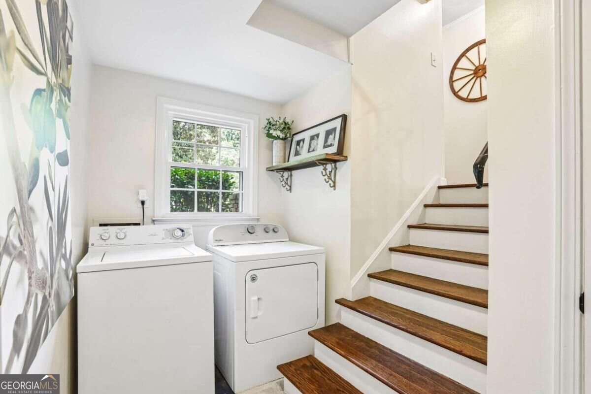 4372 Ashwoody Trail Atlanta - Photo 16