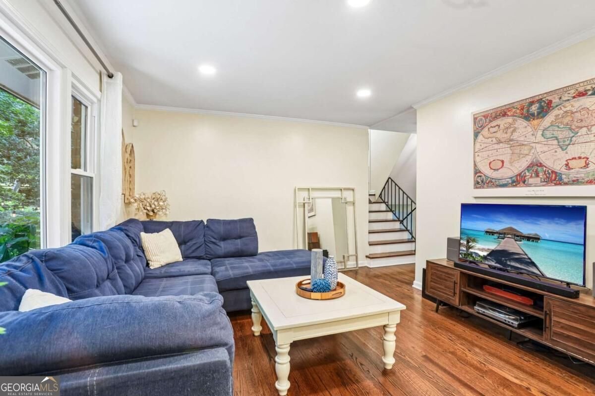 4372 Ashwoody Trail Atlanta - Photo 6