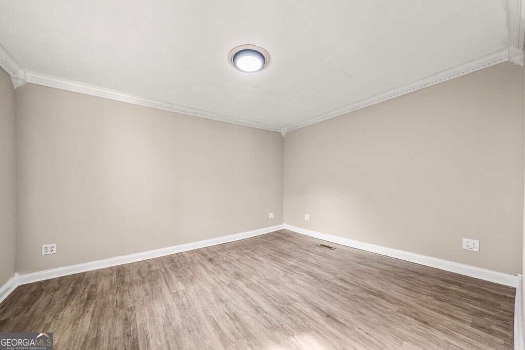 271 South Avenue Fairmount - Photo 8