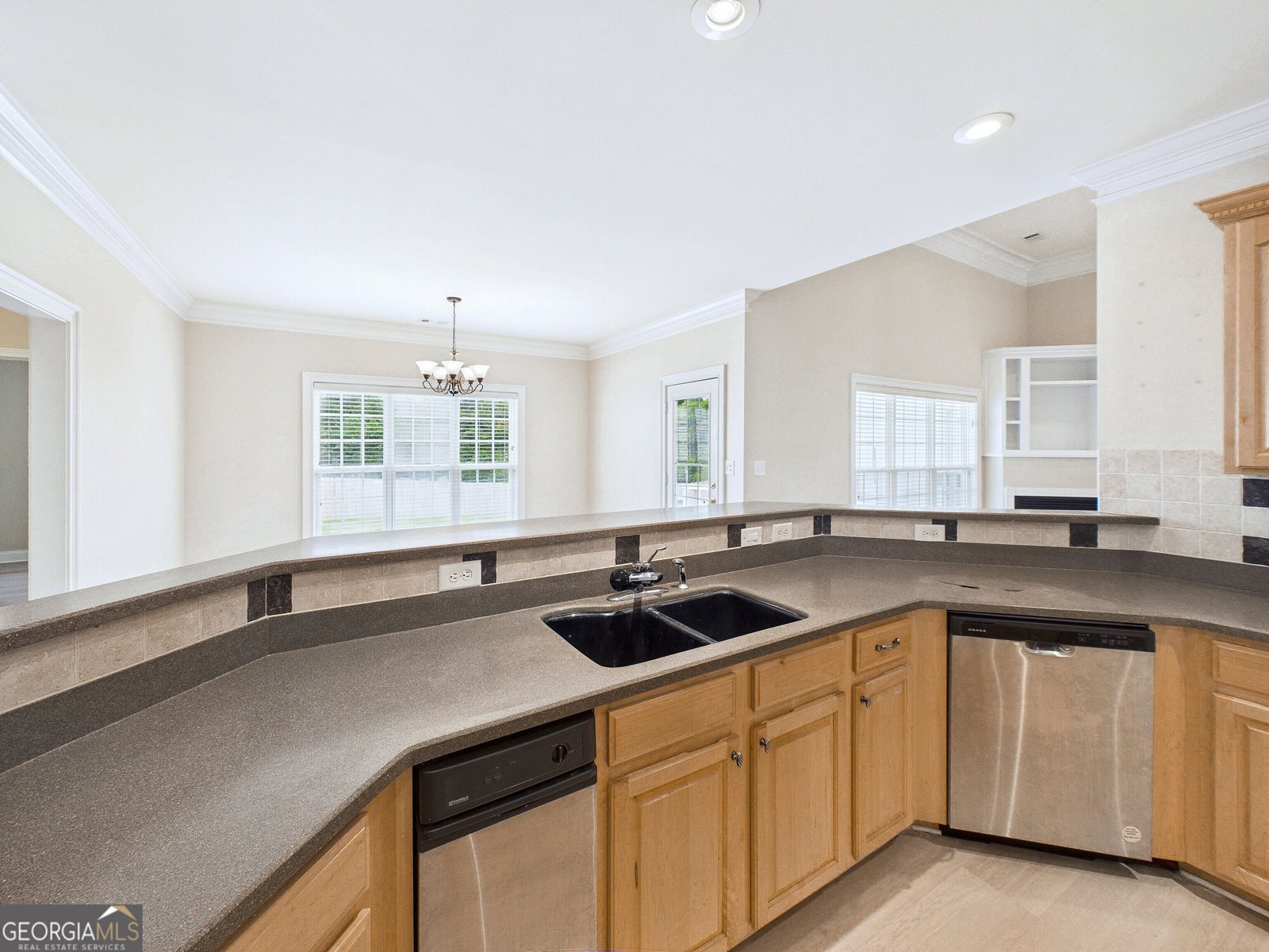 115 Dora Lane Byron - Photo 37
