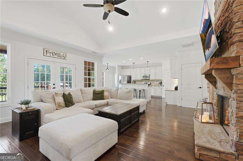 571 Mulberry Road Winder - Photo 14