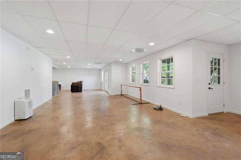 571 Mulberry Road Winder - Photo 48