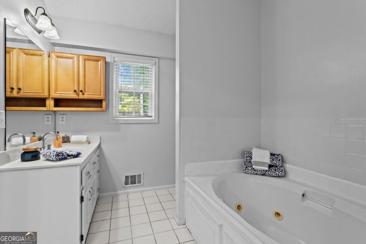 402 Township Lane Woodstock - Photo 12