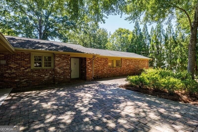 1510 Peachtree Battle Avenue Atlanta - main photo