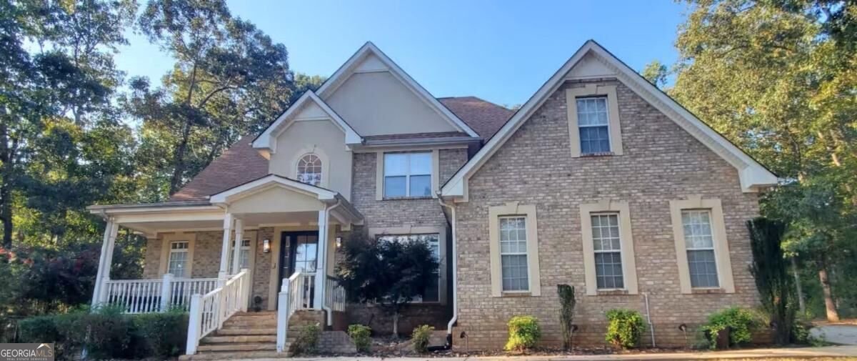 6640 Ashebrooke Drive Douglasville - main photo