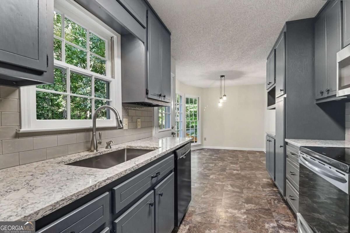 5960 Bridle Drive Cumming - Photo 10