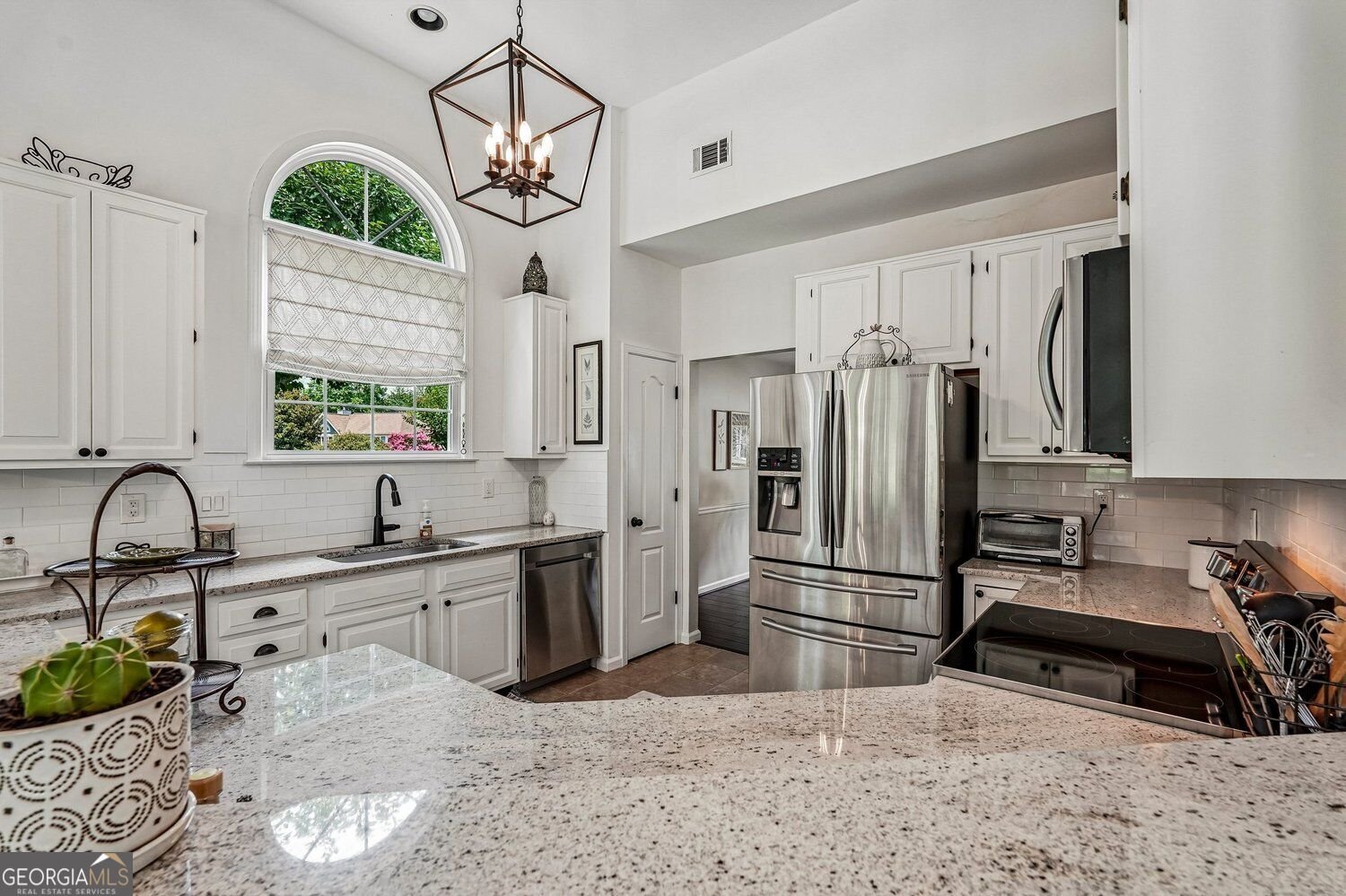 162 St Martin Drive Suwanee - Photo 17