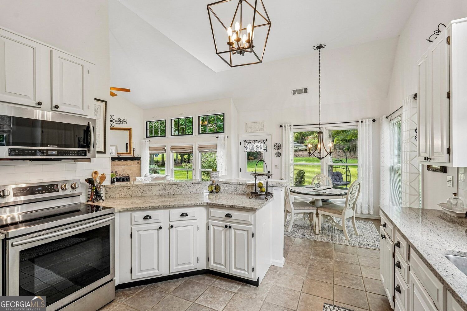 162 St Martin Drive Suwanee - Photo 20