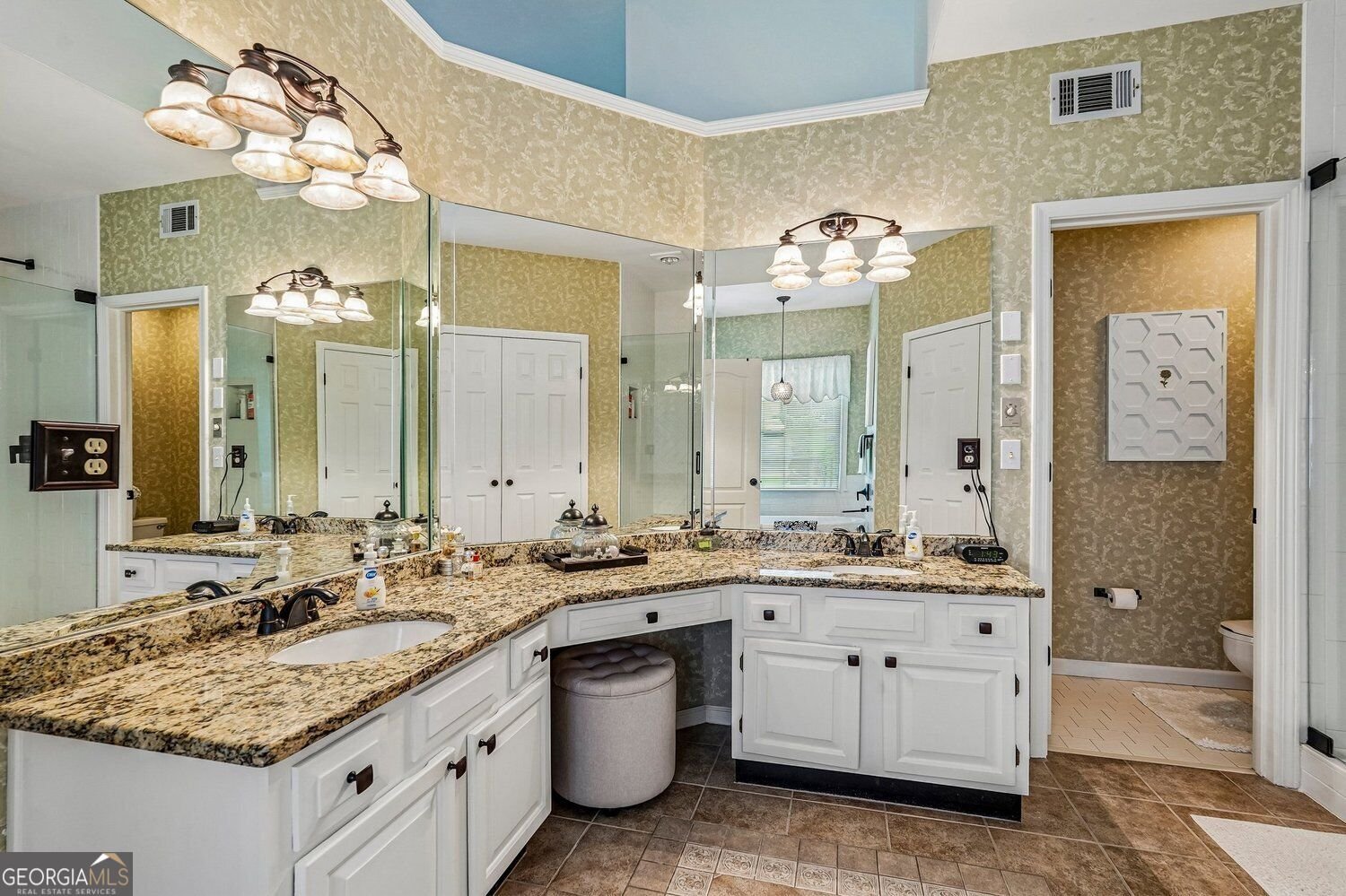 162 St Martin Drive Suwanee - Photo 28