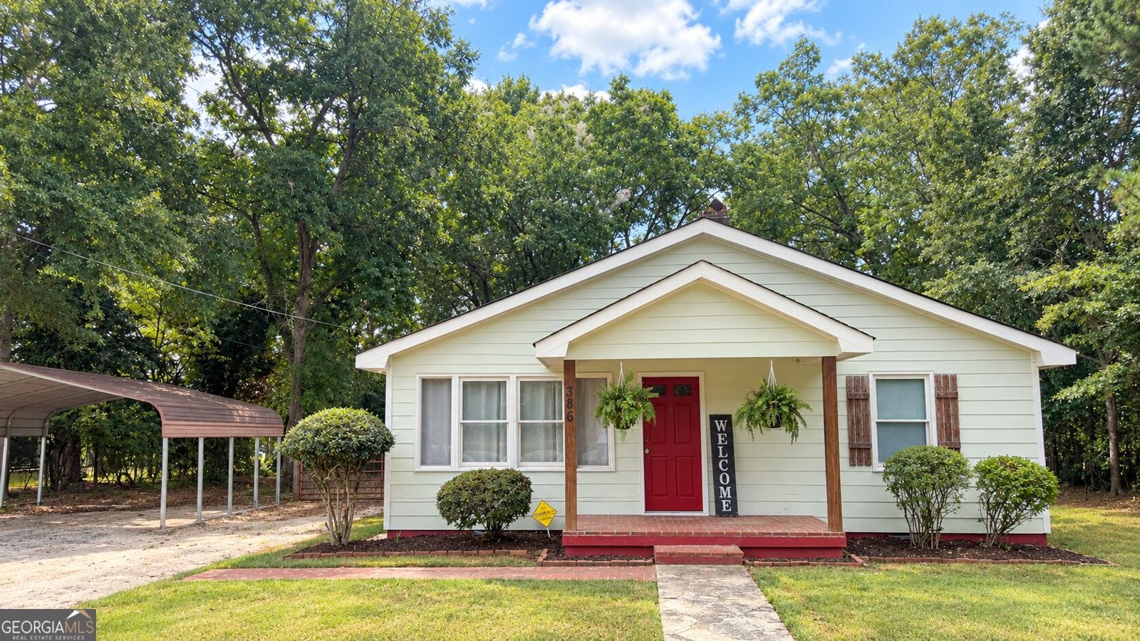 386 Chestnut Drive Social Circle - main photo