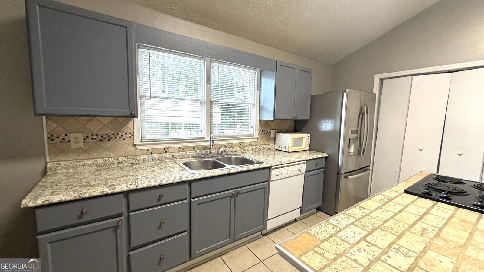386 Chestnut Drive Social Circle - Photo 9