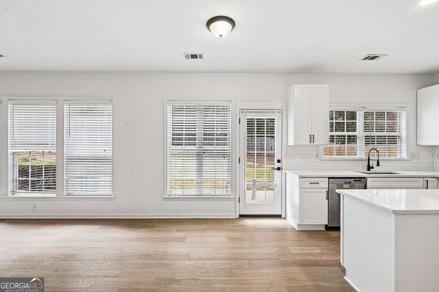 941 Bendleton Drive Woodstock - Photo 9