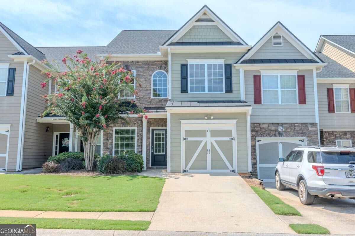 17 Village Glen Dallas - main photo