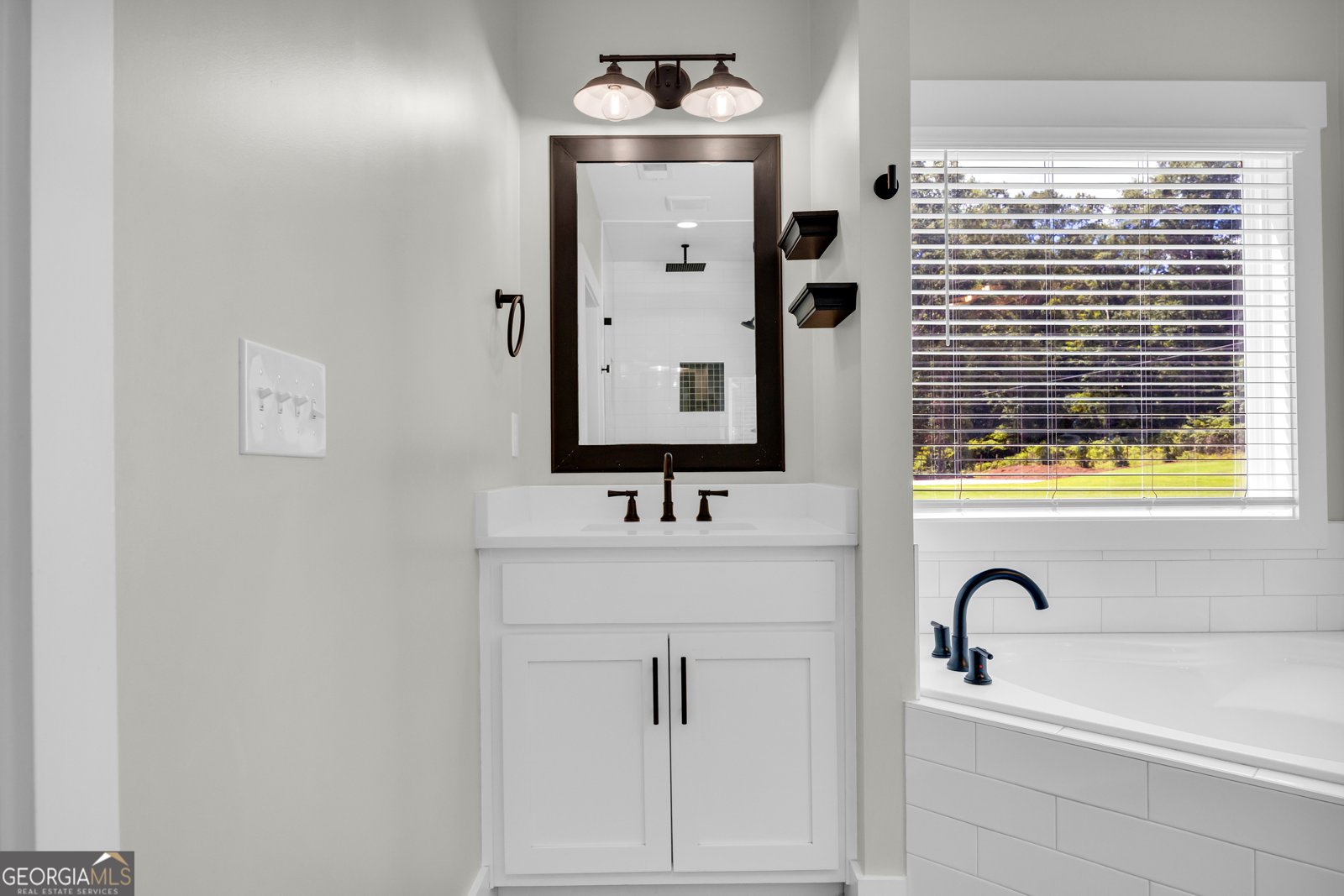 1025 Dewey Road Statham - Photo 41