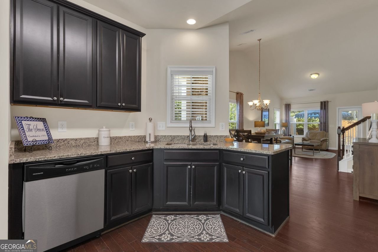 172 Granite Way Newnan - Photo 9