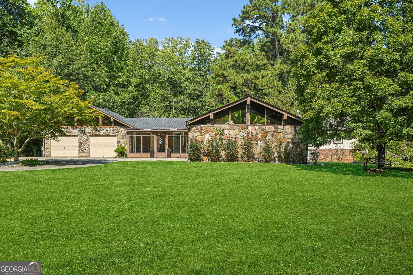 3627 Bright Star Road Douglasville - main photo