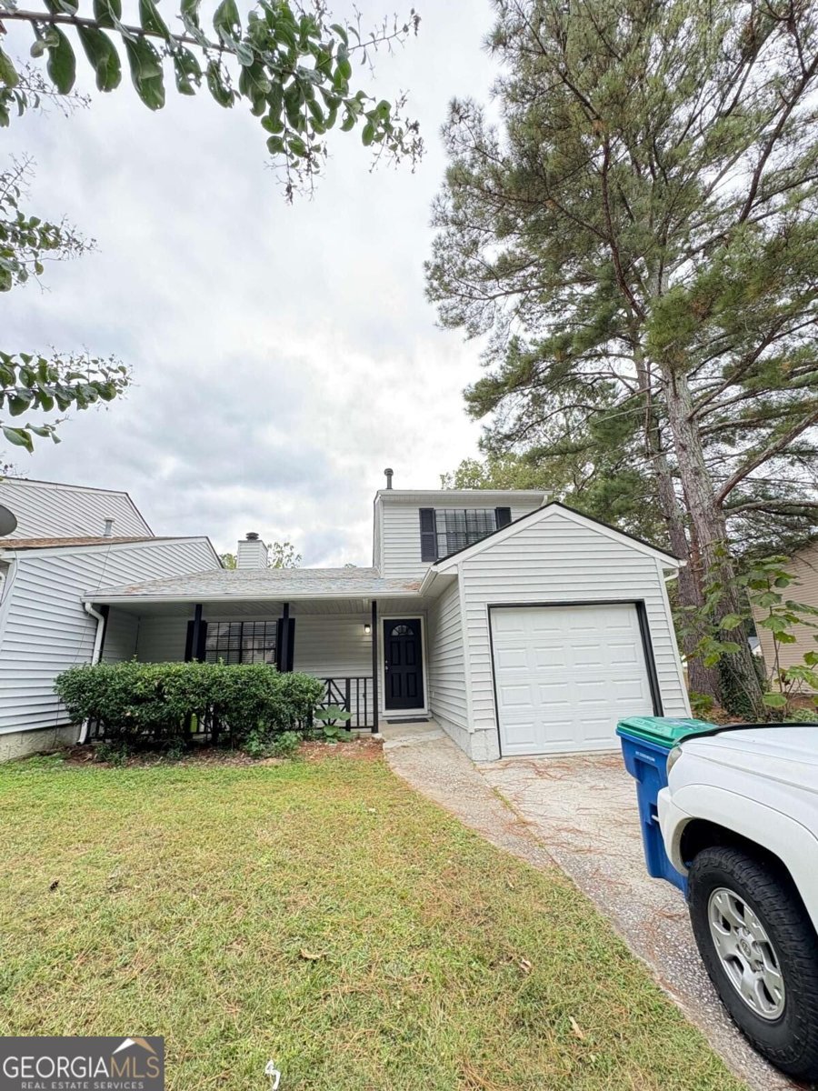 701 Pine Tree Trail Atlanta - main photo