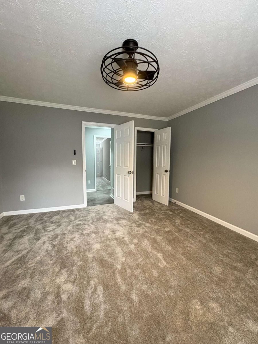 701 Pine Tree Trail Atlanta - Photo 11